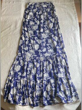 Mossimo Supply Co. Bold Cream & Navy Floral Strapless Maxi Dress